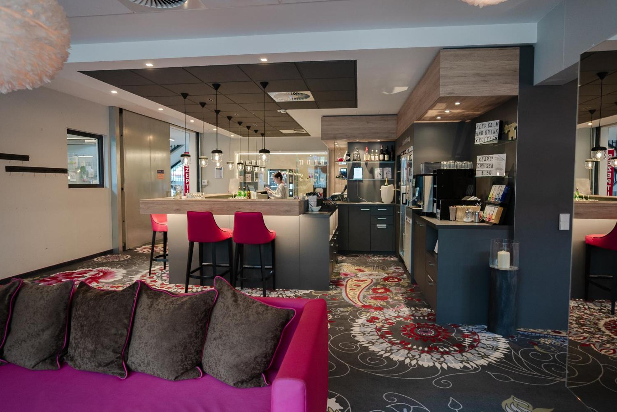 Qubixx Stadtmittehotel Schwabisch Hall Bagian luar foto